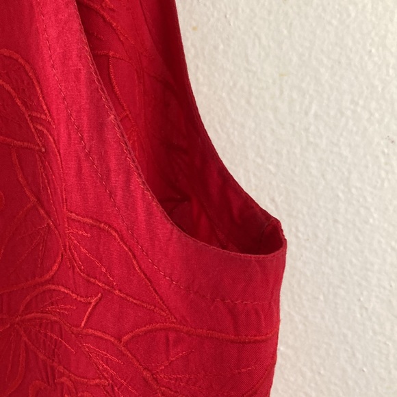 Far Away Vintage Red Rose prints. Size small - Picture 8 of 10